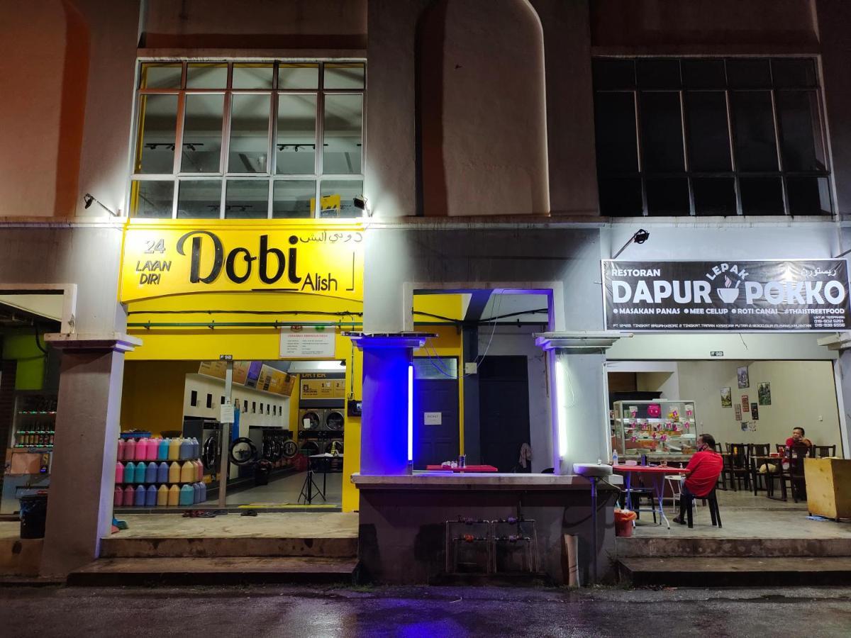 Alish Homestay Gua Musang With Free Wifi, Netflix Bagian luar foto